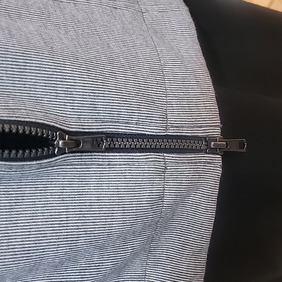 Cabi Women's Drop Off Zip Back Gray Pinstripe Jacket (S) - Picture 6 of 11